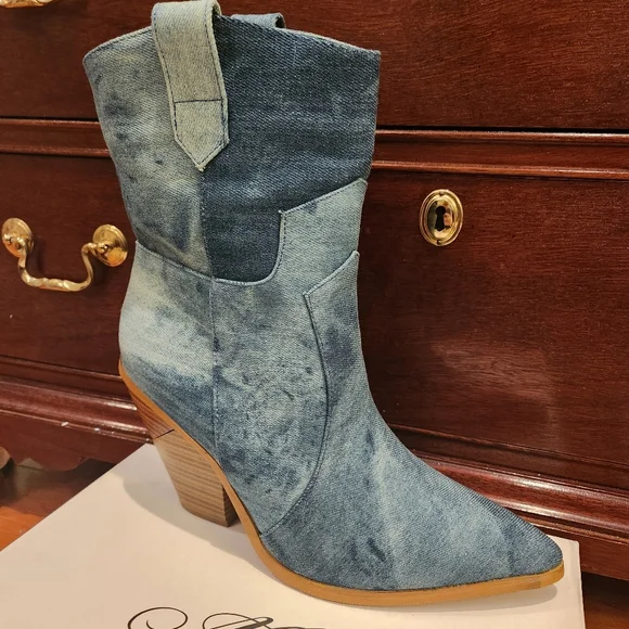 NEW Denim Booties - Picture 3 of 3